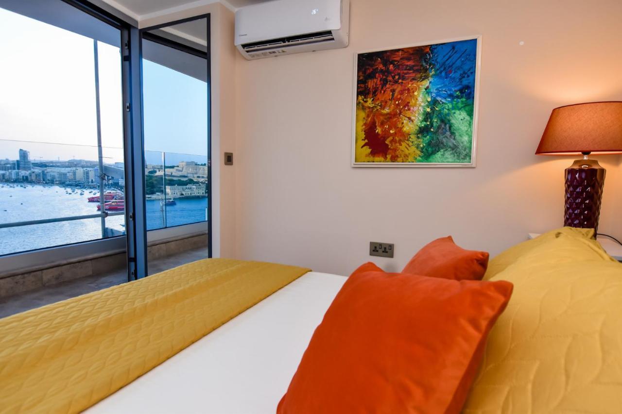 Unique Seafront Triplex Penthouse With Panoramic Bedroom & Rooftop Jacuzzi Overlooking Valletta スリーマ エクステリア 写真